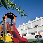 Piramides פלאייה דה לאס אמריקס