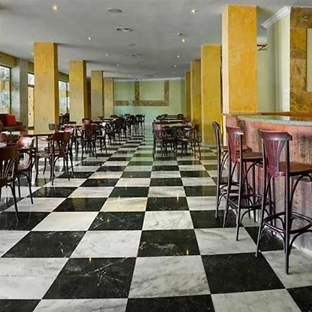 Piramides 3*