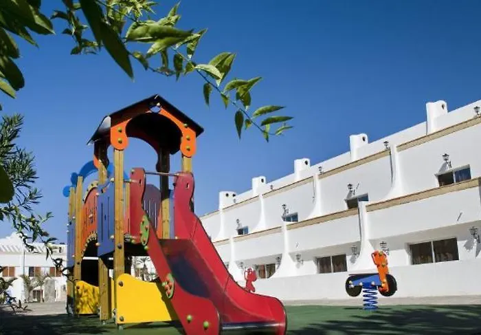 Piramides פלאייה דה לאס אמריקס