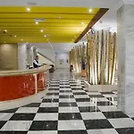 Hotell Piramides 3*