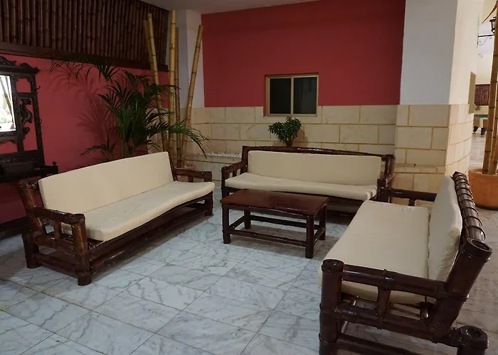 Hotel Piramides Playa de las Americas (Tenerife)